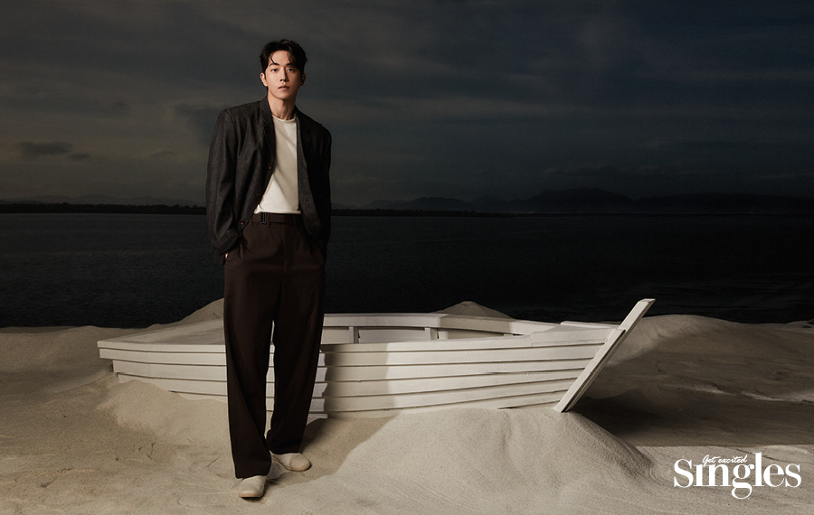 남주혁의 기억, 남주혁, 포스트에세이, 싱글즈, Single Plus